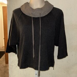 💥Loft Sweater Neck Crop Top GUC